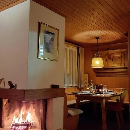 Caroline * Grindelwald